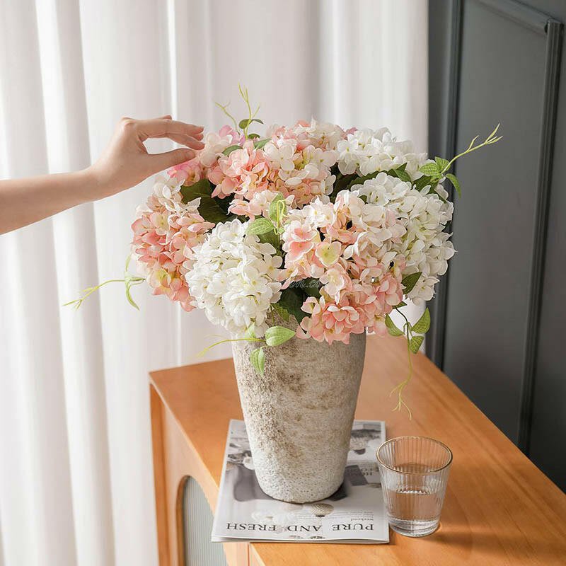 Hoa cẩm tú cầu giả trang trí cao cấp sang trọng - Thiên Phát Decor 4 Hoa cẩm tú cầu giả trang trí cao cấp sang trọng - Thiên Phát Decor 4